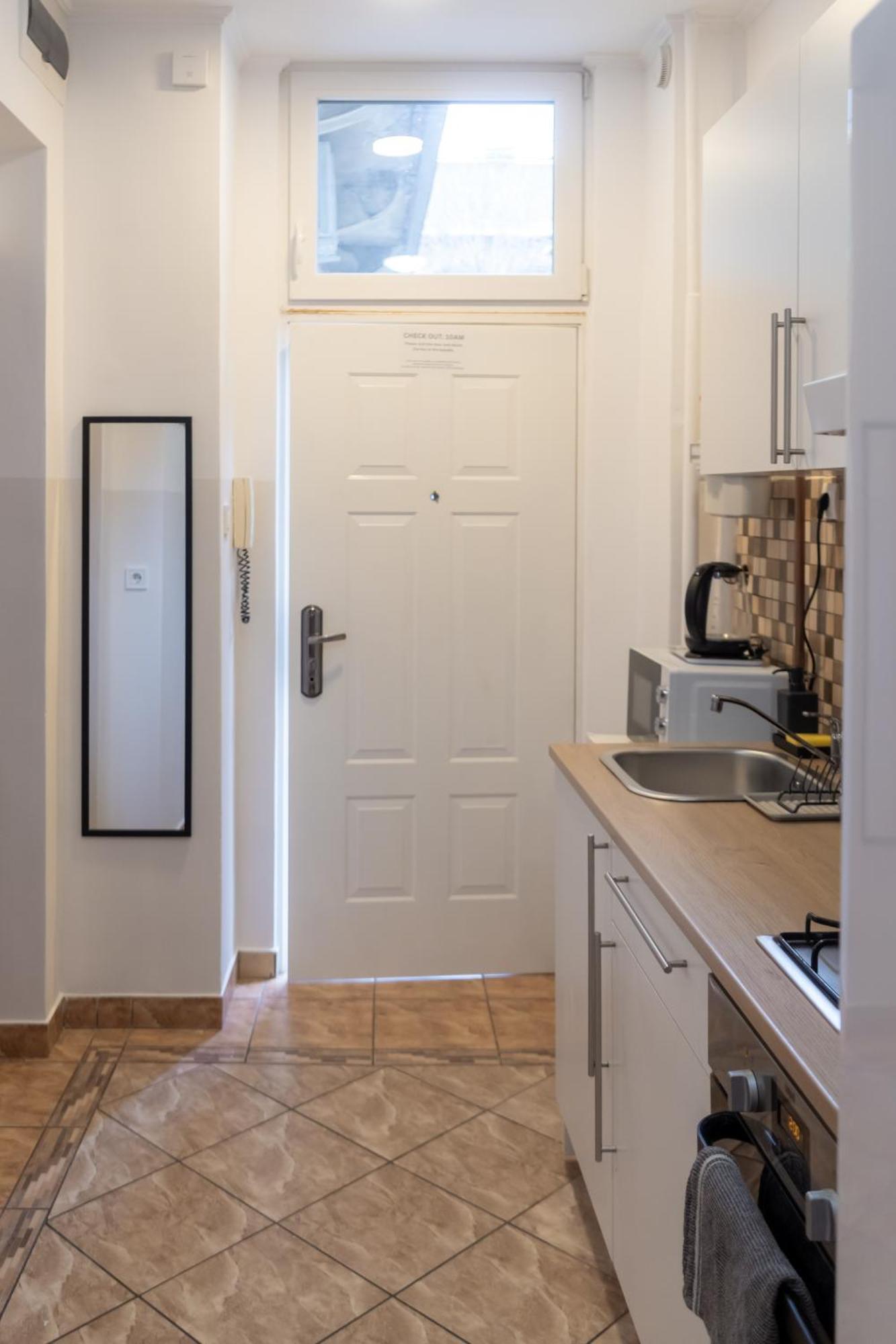 Cozy Apartment In Akacfa Street 布达佩斯 外观 照片